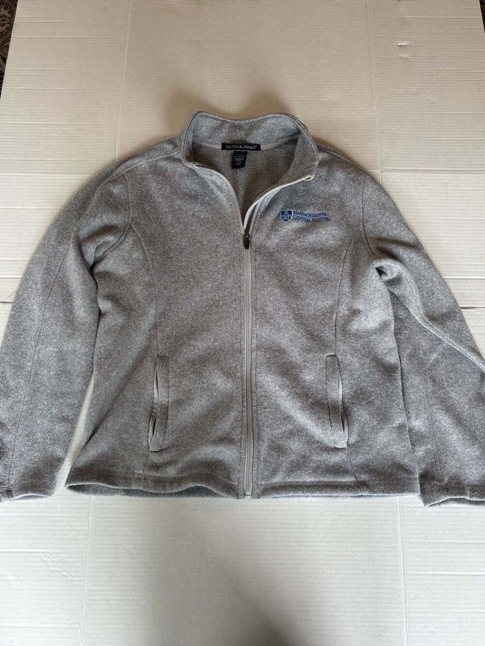 Devon & Jones Massachusetts General Hospital Full Zip Fleece Jacket Ladies Large